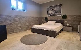 Crystal Home