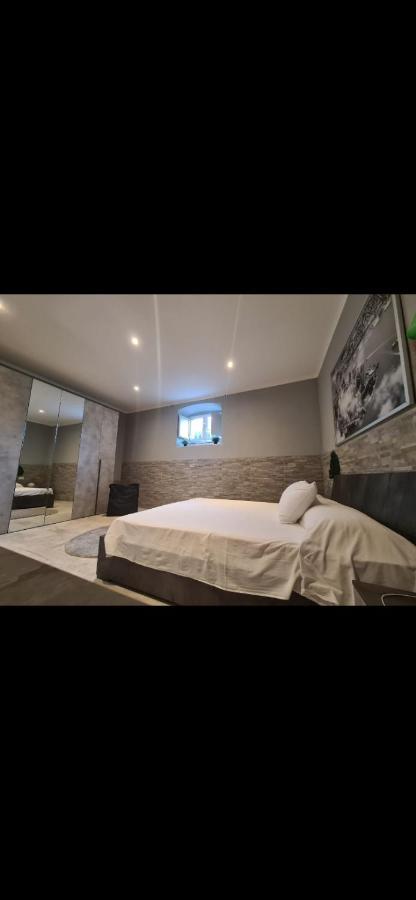 Crystal Home La Spezia Extérieur photo
